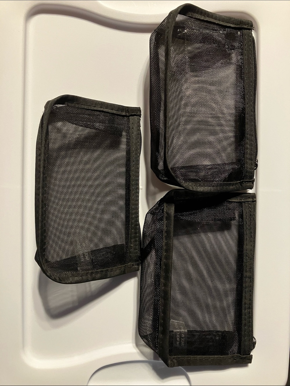 3 Mary Kay Mesh Zipper Bags
